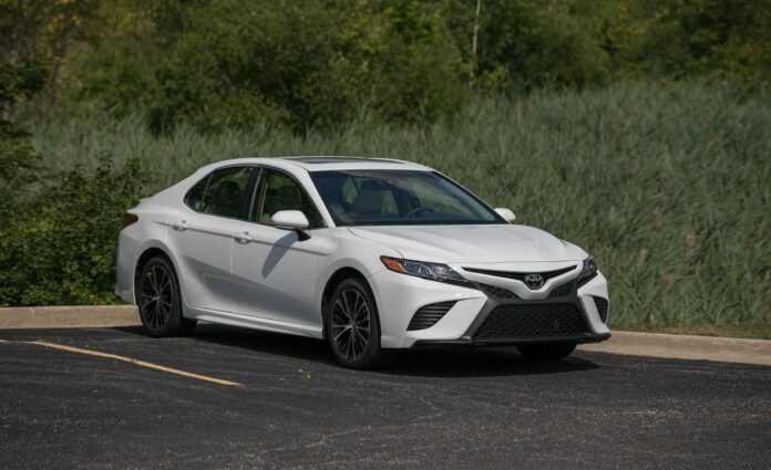 2019 Toyota Camry Review