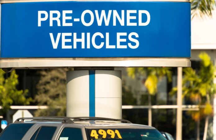 Pros And Cons of Used Cars